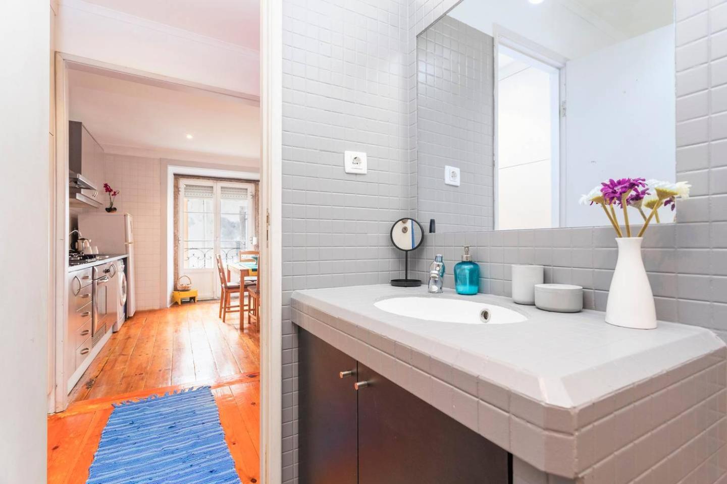 Guestready - Amazing Alfama Family Apt Near National Pantheon! Lisbona Esterno foto